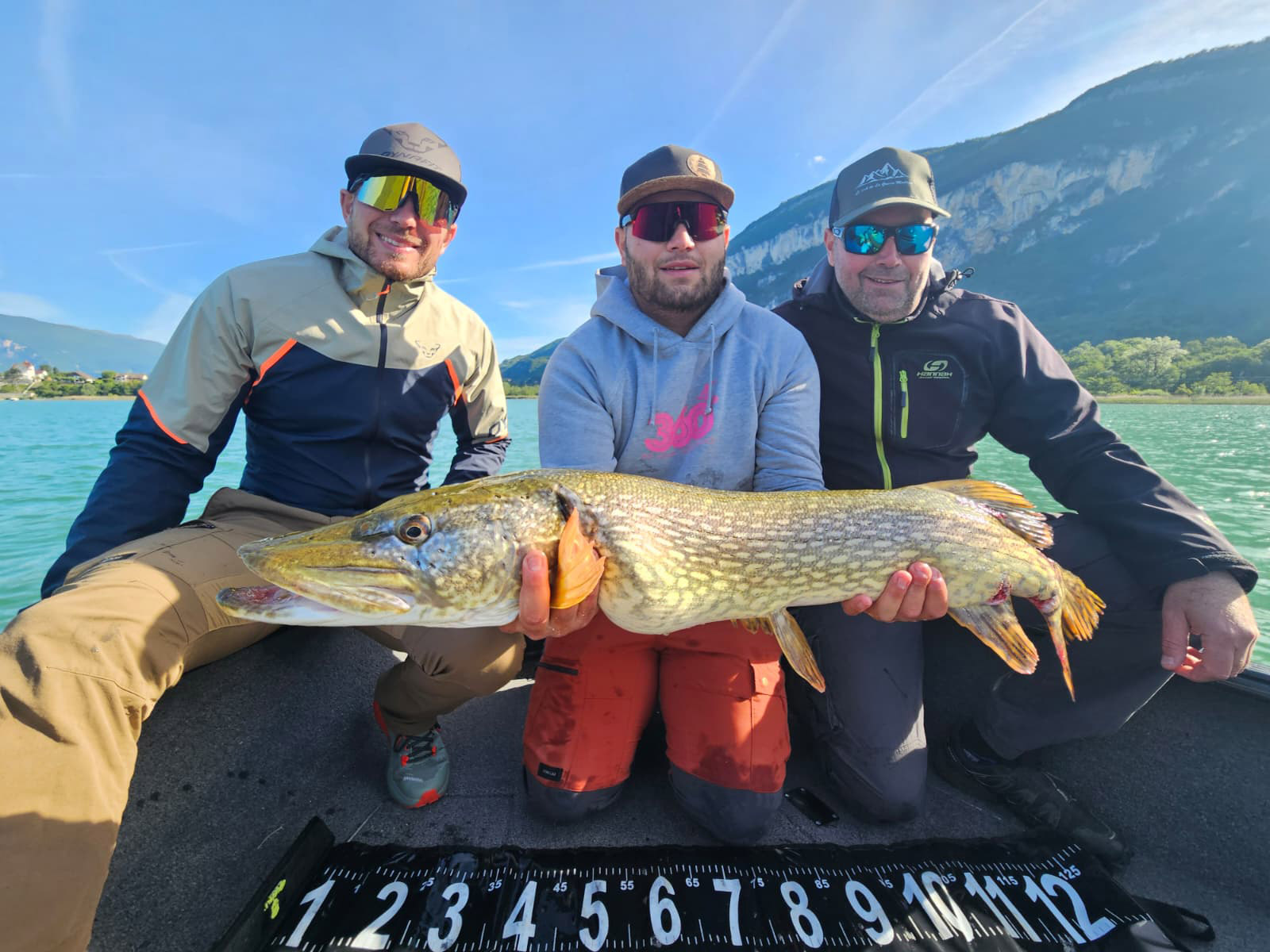 pêche-brochet-lac-alpin pêche brochet lac alpin